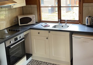 Otter 4 Hot Tub - HuntersMoon-Warminster-Bath-Salisbury