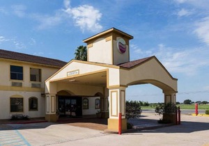 OYO Hotel Rosenberg TX I-69