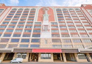 OYO Hotel St Louis Downtown City Center MO