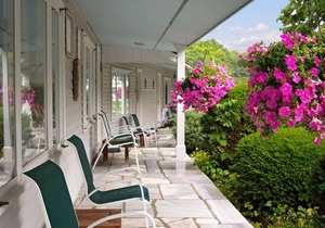 Palmer House Resort - Deluxe Two Double Beds 5