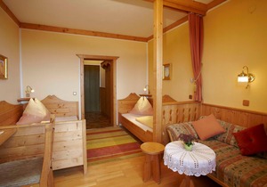 Panoramic view - Biolandhaus Arche