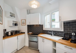 PANTHEON/LUXEMBOURG GARDENS CHARMING TWO BEDROOM
