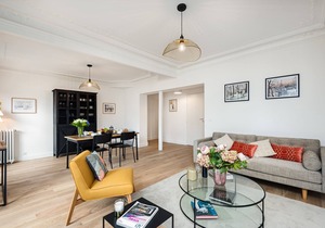 PANTHEON/LUXEMBOURG GARDENS CHARMING TWO BEDROOM