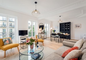 PANTHEON/LUXEMBOURG GARDENS CHARMING TWO BEDROOM