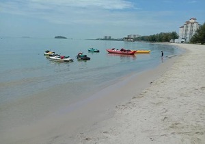 Paradise Lagoon Apartment