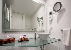 Park Royal Mazatlan Upscale Junior Suite with Pool & GYM