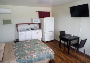 Park Side Motel