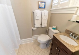 Parlay Room - Captain's Quarters Inn, Downtown Historic Edenton