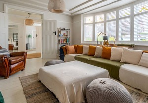 Pass the Keys | Gorgeous Spacious 4 bedroom family home