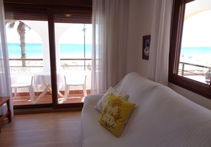 Peñíscola First Line Beach Rental WiFi Air Conditioning Parking 1st floor