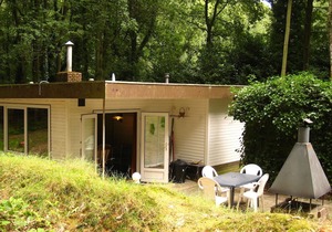 Peacefully situated chalet surrounded by woods