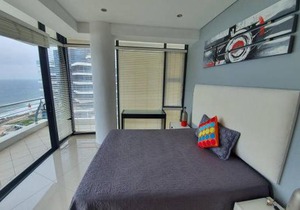 Pearl Breeze- THE PEARLS OF UMHLANGA