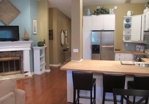 Perfect Location Lake Geneva/Abbey Villas condo