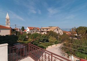 Pet friendly apartment in Supetar