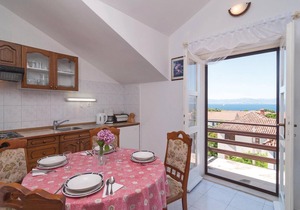 Pet friendly apartment in Supetar