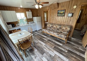 Pet Friendly! Lakeside Two Bedroom Cabin at Green Valley Resort