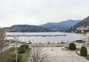 Piazza Cavour Lake View