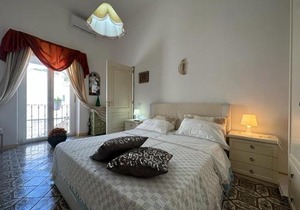 Piazzetta House
