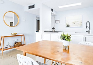 Pier-Side Penthouse Spacious Corner Unit W/Heated Pool & BBQ Grills! 🌴