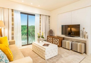 Pine Cliffs Garden Suite II