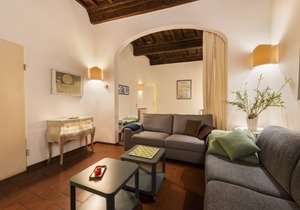 Pitti Studio apartment by Mmega