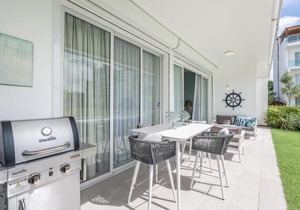 Playa Bonita Amazing Condo at Lake View
