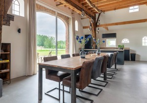 Pleasant holiday home in Voorst with garden