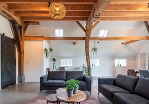 Pleasant holiday home in Voorst with garden