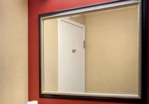 Pleasant Stay! 3 Convenient Units, Parking, Pets Allowed, Near Zoo New England!