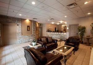 Podollan Inn - Fort McMurray