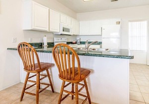 Pool | WiFi | Lake Front| Sleeps 6 | MM 13 (791DC)