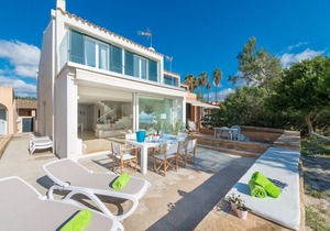 Port Nou Ca Na Cati - Three Bedroom Villa, Sleeps 6