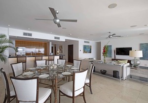 Portico 1 by Fantasia Villas