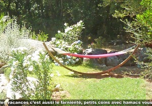 Porto-Vecchio, independent T2 in villa, covered terrace, garden, air conditioning, Wifi