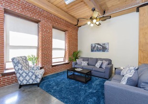 ️POSH LOFT ️ Walk to CtyMu Cvtn Ctr Aquarium