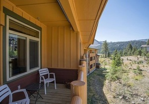Premium 2 Bedroom 2 Bath Ski In Ski Out to Eagle Lifts