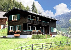 Premium Chalet in Innerkrems with sauna