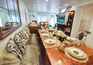 Premium Location, A/C, Washer/dryer, Walk to Everything, Many Amenities