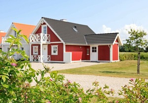 Pretty Holiday Home in Brenderup with Sauna