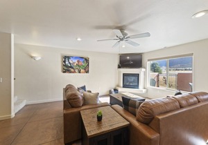 Prickly Pear Vista I Pool & Spa with Rim Views