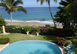 "Pride of Courland" Beachfront Apartments With Pool By Carribbean Sea - Ap. Hummingbird