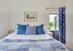 Primrose Lodge - One Bedroom House, Sleeps 2