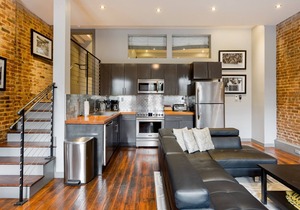 Private Hot Tub, Patio, & Grill! Heated Pool in Courtyard, Family Friendly