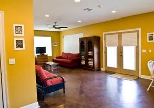 Private Studio Near City Park (17STR-04755)