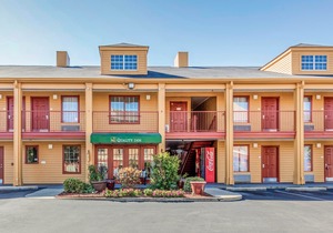 Quality Inn Bessemer I-20 Exit 108