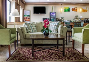 Quality Inn Manitowoc
