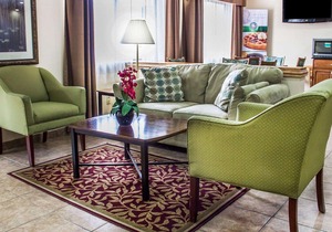 Quality Inn Manitowoc