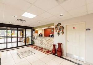 Quality Inn near SeaWorld - Lackland