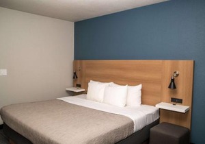 Quality Inn Portland Airport PDX