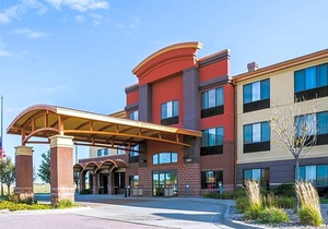 Quality Inn & Suites Airport North
